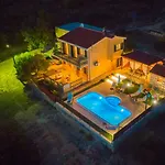 וילה Magic View With Private Heated Pool