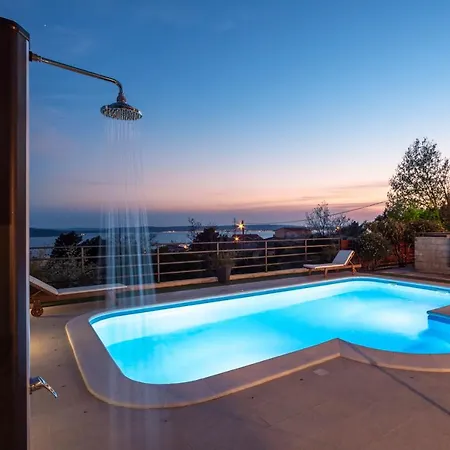 Magic View With Private Heated Pool Villa Kaštela