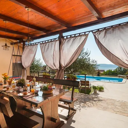 Magic View With Private Heated Pool * Kastela