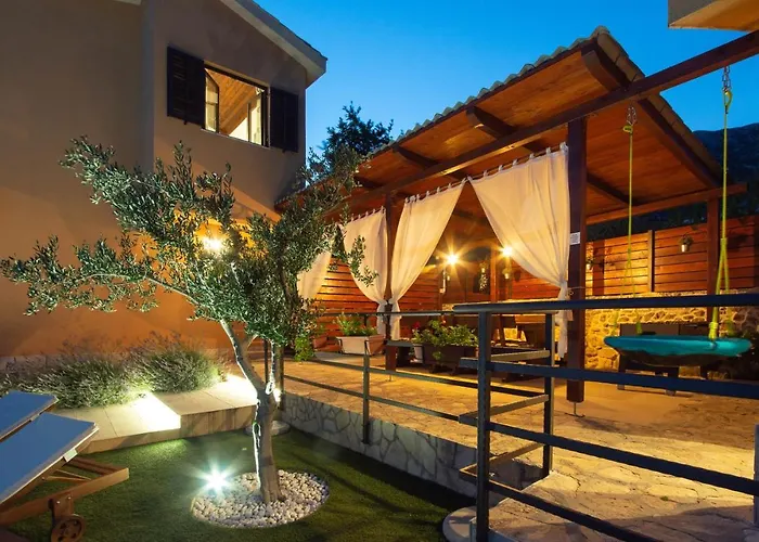 Villa Magic View With Private Heated Pool