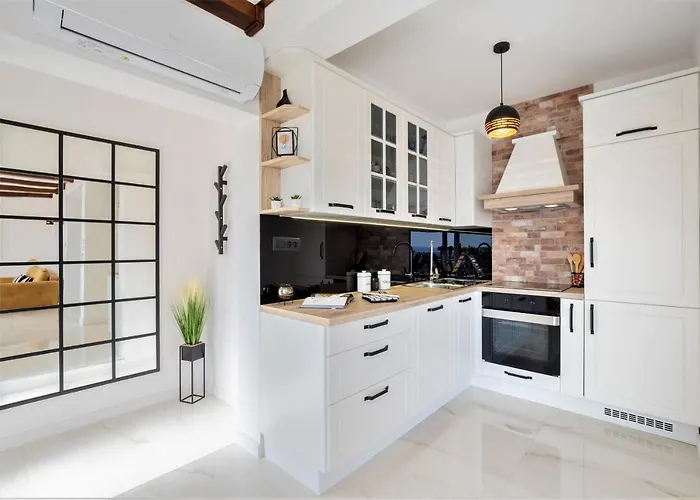 Magic View With Private Heated Pool * Kaštela