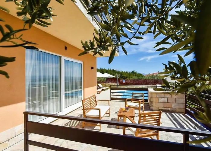Magic View With Private Heated Pool * Kaštela