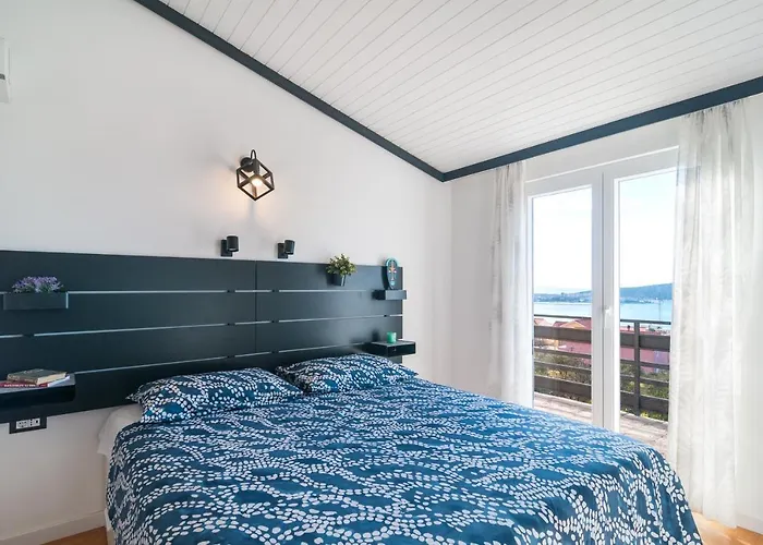 Magic View With Private Heated Pool Villa